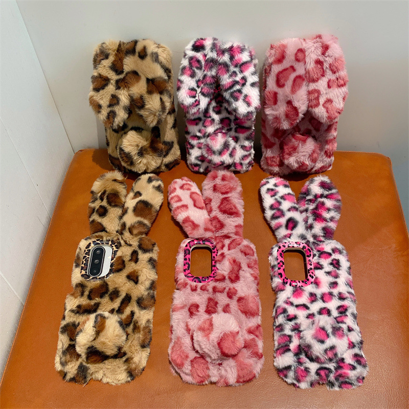 เคสโทรศัพท์หรูหราลายเสือดาว 3  - Samsung Galaxy S25 บทวิจารณ์และราคา