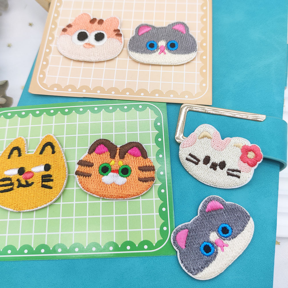 2ชิ้นหัวแมวน่ารักแผ่นปะติดแผ่น - Phone Cases Eco Friendly บทวิจารณ์และราคา